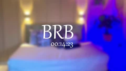 Sofia online show from September 2025 12:43:01 PM