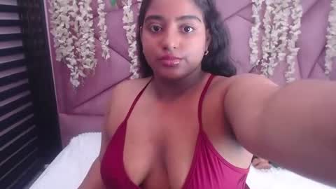 Snapshot of sofia_hernandeez_ chatting on June 2026 08:19:01 PM Sofi online show from June 2026 08:19:01 PM