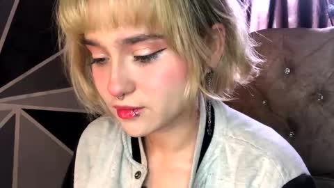 Sofia Jimenez online show from October 2025 07:14:01 PM