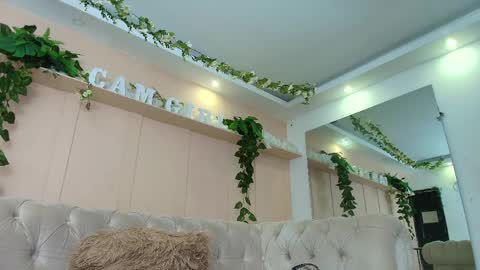 Sofi  online show from April 2026 05:07:01 PM