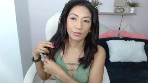Sofi online show from February 2025 08:00:01 PM
