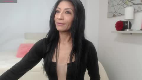 Snapshot of sofia_perez___ chatting on May 2026 08:37:01 PM Sofi online show from May 2026 08:37:01 PM
