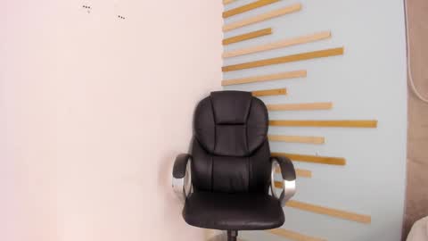 SOFIA online show from December 2024 08:11:01 PM