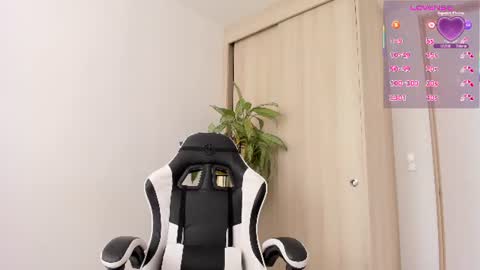 sofia_rivers_ online show from July 2026 01:13:02 PM