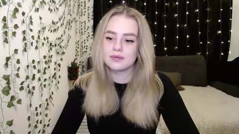 sofia_rosemary online show from January 2025 11:35:01 AM