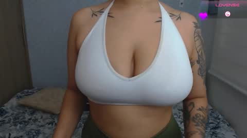 kanella  valery online show from October 2025 05:52:01 PM