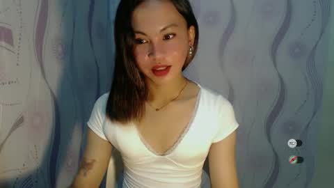 sofia_sweetheart18 online show from December 2025 10:35:02 AM