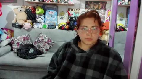 Sofia online show from January 2025 01:05:02 AM