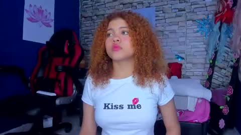 Snapshot of sofiacastillo01 chatting on January 2025 12:42:01 PM sofiacastillo01 online show from January 2025 12:42:01 PM