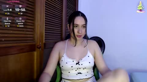 sofiaduque_26 online show from December 2025 02:21:01 PM