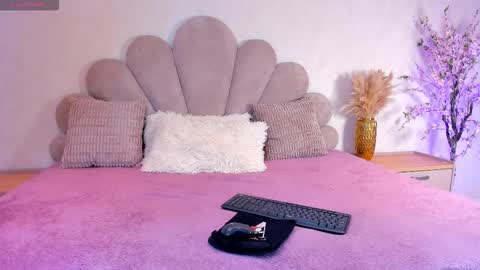 Snapshot of sofiagomez_1 chatting on February 2026 06:06:02 PM SOFI online show from February 2026 06:06:02 PM