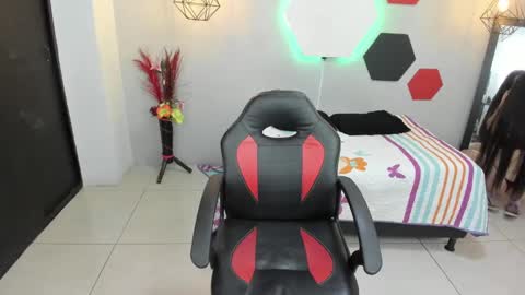 sofia online show from January 2025 06:24:02 AM