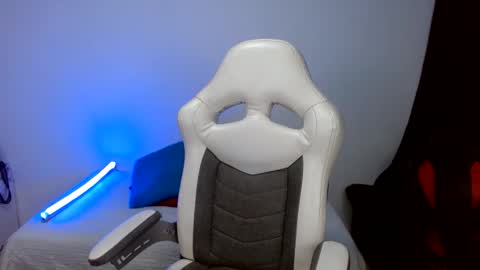 sofia online show from April 2026 02:34:01 AM