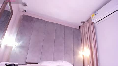 Snapshot of sofiamarquez_ chatting on February 2025 08:44:01 AM Sofi marquez online show from February 2025 08:44:01 AM