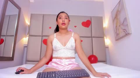 Snapshot of sofiamarquez_ chatting on February 2025 04:14:02 AM Sofi marquez online show from February 2025 04:14:02 AM