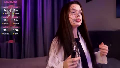 Snapshot of sofiamays__ chatting on October 2025 01:37:01 PM Sofia online show from October 2025 01:37:01 PM