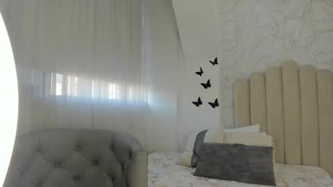 Snapshot of sofiarios04 chatting on December 2024 12:27:02 PM Sofia online show from December 2024 12:27:02 PM