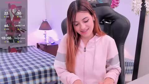 Sofia  Help me reach 5K followers  online show from March 2025 04:02:01 PM