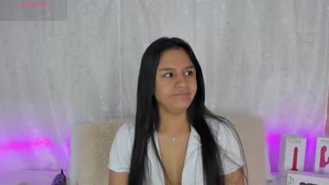 Danna Sofia online show from January 2025 08:04:01 PM