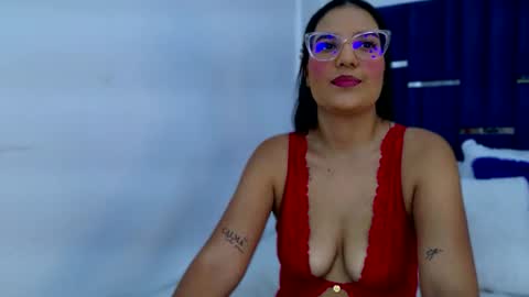 Snapshot of soficabrera chatting on June 2026 10:01:02 PM Sofia Cabrera online show from June 2026 10:01:02 PM