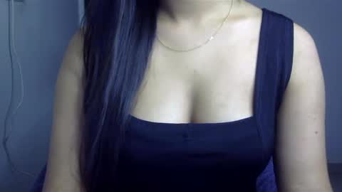 Snapshot of sofie_diva chatting on December 2024 06:22:02 PM divya online show from December 2024 06:22:02 PM