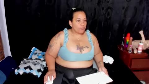 Vicky  online show from March 2026 05:38:01 PM