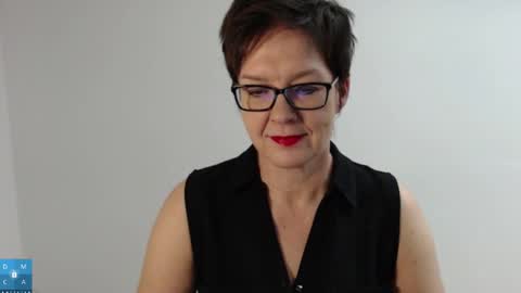 Sofie Velvet online show from October 2025 08:13:02 AM