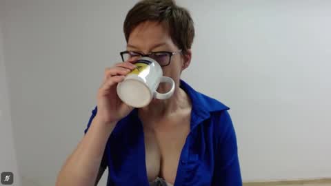 Sofie Velvet online show from February 2026 06:29:02 AM