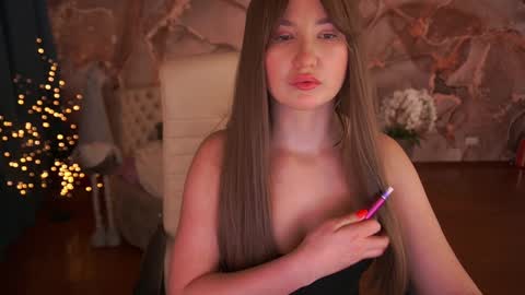 Snapshot of sofiebloom chatting on December 2024 02:25:02 AM Sofie online show from December 2024 02:25:02 AM