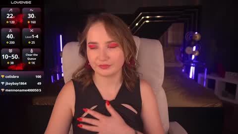 Snapshot of sofiebloom chatting on January 2025 11:13:01 PM Sofie online show from January 2025 11:13:01 PM