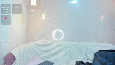 Snapshot of sofii_miller_ chatting on February 2025 06:16:01 PM online show from February 2025 06:16:01 PM