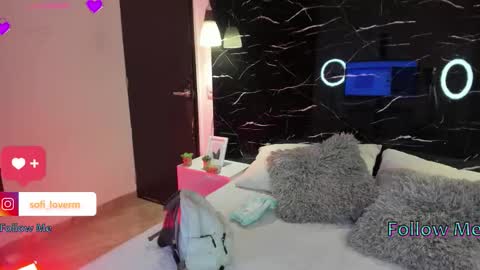 Sofia online show from February 2026 04:22:01 AM