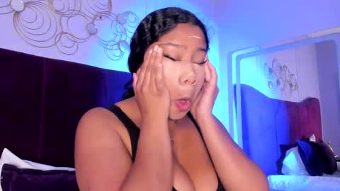 Snapshot of sofiifox chatting on May 2026 01:28:01 PM sofiifox online show from May 2026 01:28:01 PM