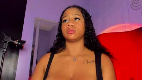 Snapshot of sofiifox chatting on May 2026 10:36:01 AM sofiifox online show from May 2026 10:36:01 AM