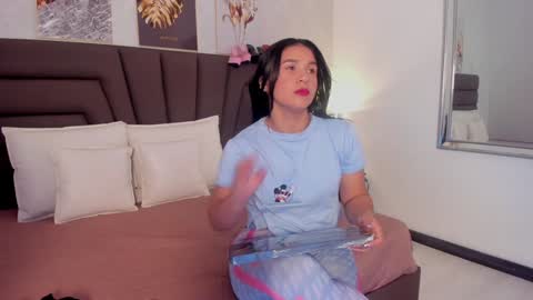 Snapshot of sofiperez_ chatting on January 2025 11:11:02 AM online show from January 2025 11:11:02 AM