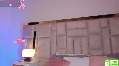 Sofia online show from February 2025 08:16:02 PM