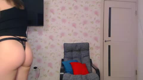 Snapshot of sofiyaruch chatting on April 2026 07:39:01 AM Kaitbrunette and SofiblondeWelcome room Private is Open Make us happy online show from April 2026 07:39:01 AM