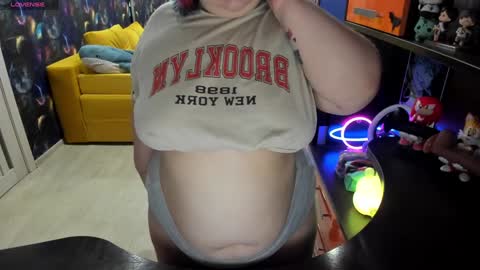 Sofie online show from December 2024 01:53:01 AM