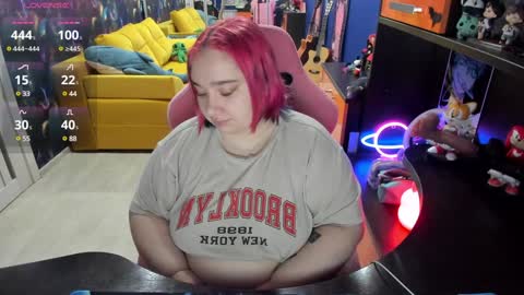 Sofie online show from December 2024 02:01:02 AM