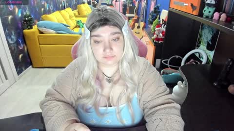 Sofie online show from December 2024 02:49:02 AM