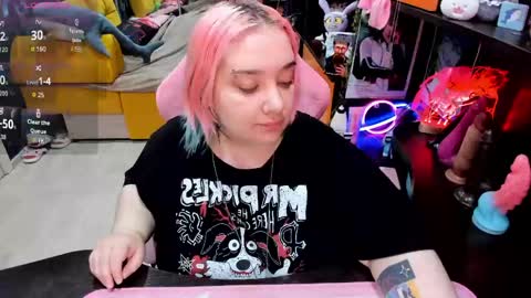 Sofie online show from April 2026 03:46:02 AM