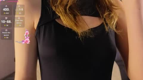 Elly online show from April 2026 06:06:01 AM