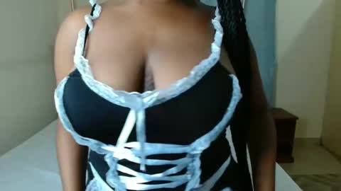 softlysinful online show from October 2025 05:57:02 PM