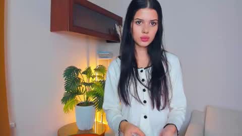 Alice online show from September 2025 07:24:02 AM