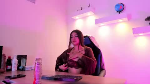 Soft  online show from June 2026 04:09:01 AM