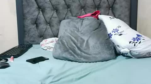 sheryll online show from April 2026 07:58:02 PM