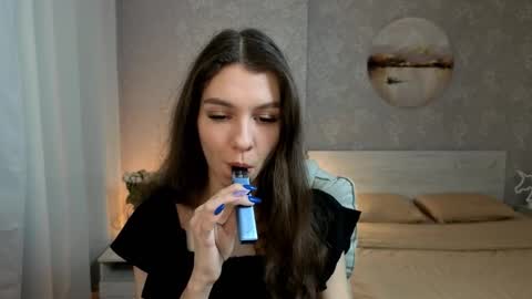 Kelly online show from October 2025 12:24:02 PM