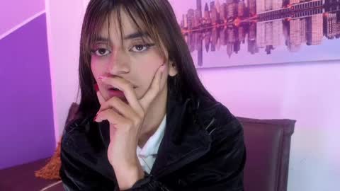 sofy_durand online show from April 2026 11:54:02 AM