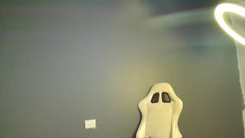 sofy west online show from September 2025 12:54:02 AM