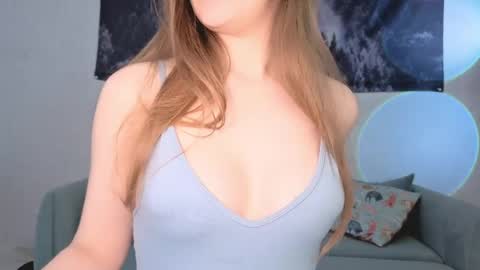Snapshot of solaralice chatting on May 2026 03:17:01 PM SolarAlice online show from May 2026 03:17:01 PM